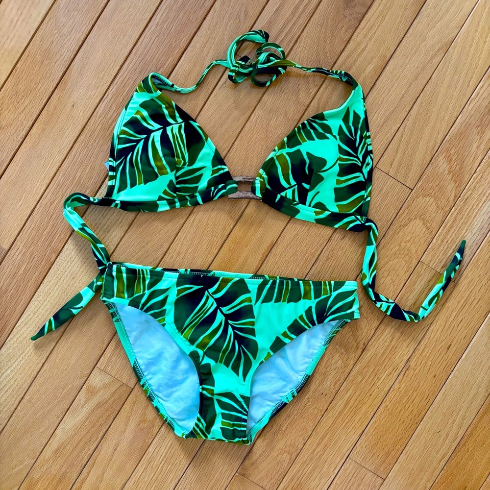 Tropical Leaf Print Green Bikini